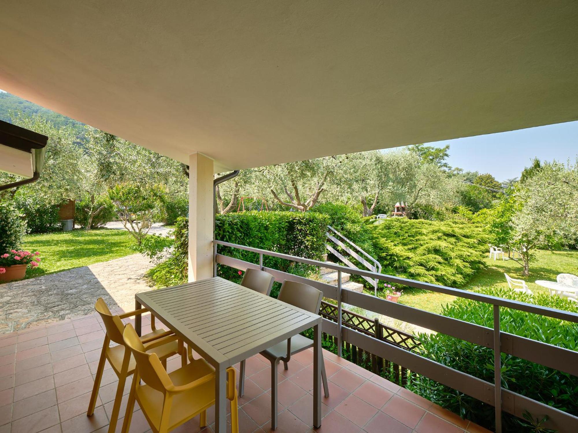 Appartamenti Le Rasole Garda  Exterior photo